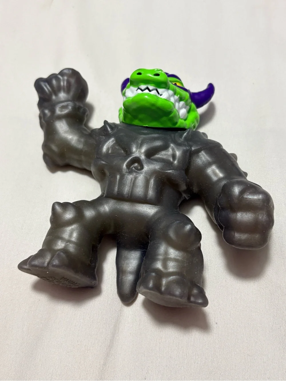 Heroes of Goo Jit Zu Stretch Strikers Deluxe Hero Rock Jaw Figure Tested & Works